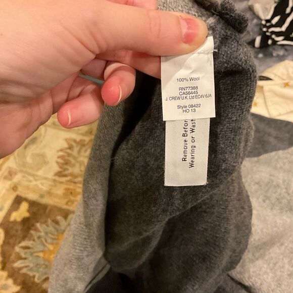 NWOT J. Crew 100% wool sweater 🤍 - Picture 5 of 13